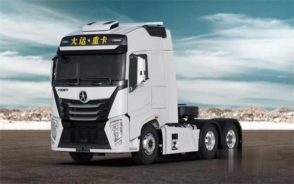 大運(yùn)重卡  牽引車