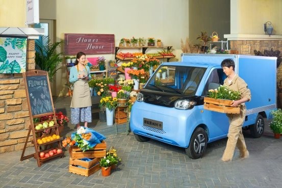 城市煥新顏！北汽雷馳新能源MINI卡打造城市風(fēng)景線