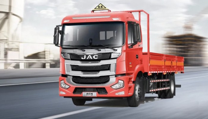 臨“危”不懼，格爾發危險品運輸車助你化“險”為夷！