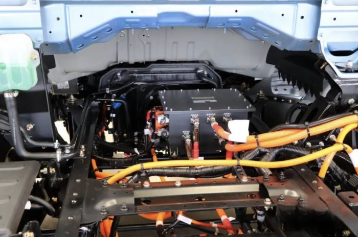 長續航、更安全，藍擎·悅EH Pro再樹高端電動輕卡新標桿